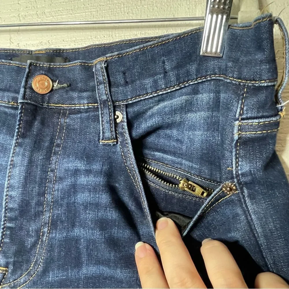 J. Crew Destination 770 Straight Mens Jeans Size 33/32